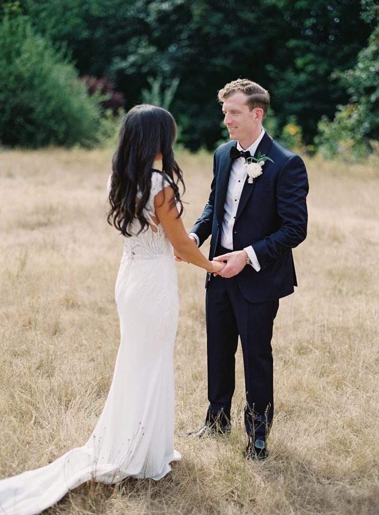 First Look in Seattle with Bride and Groom - Jacqueline Benét Photography