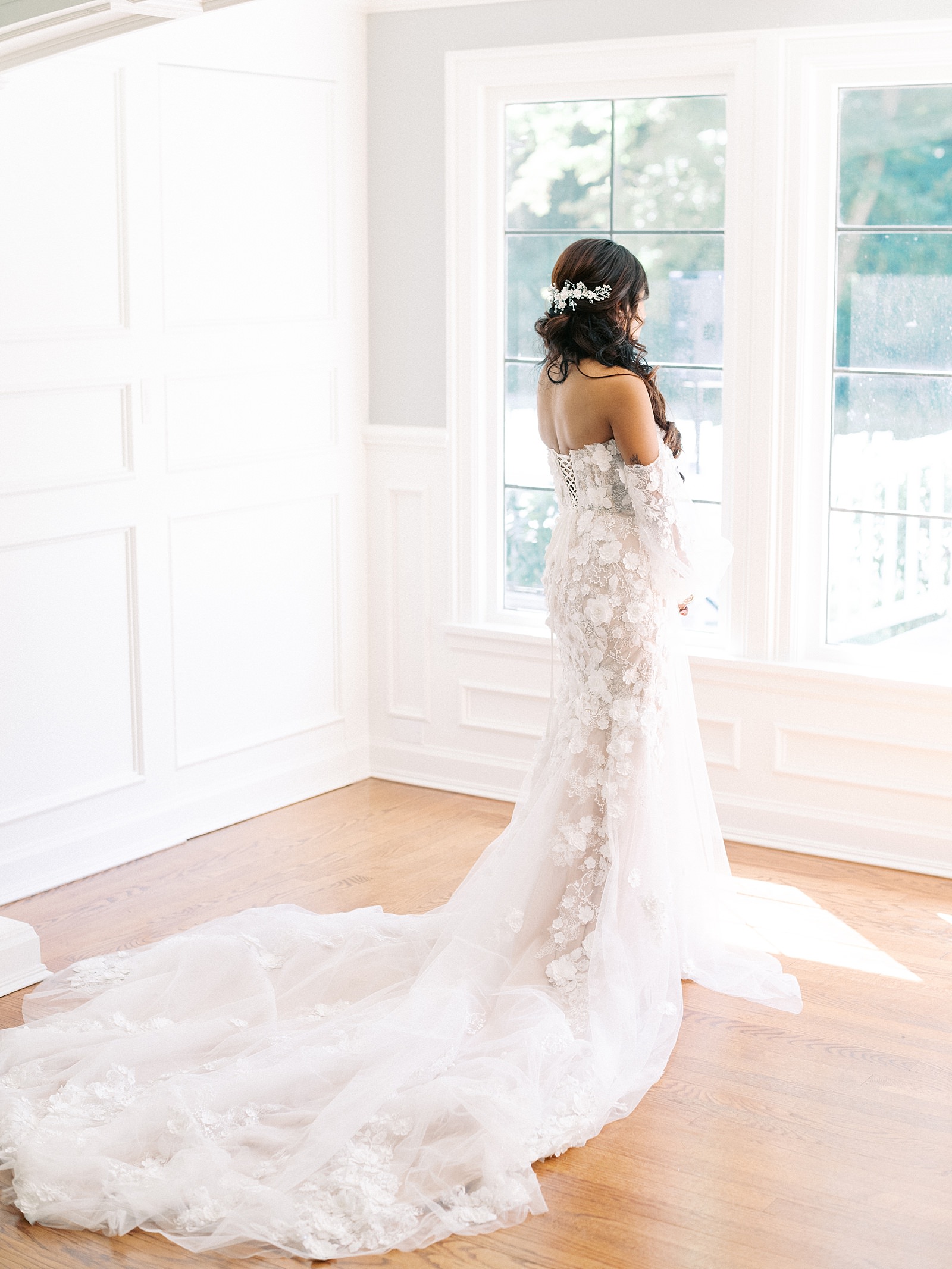 5 Reasons to Wear a Wedding Reception Dress on Your Wedding Day ...