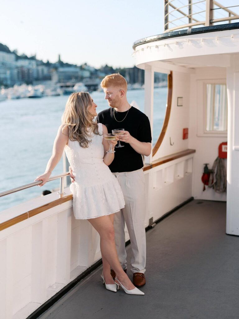 Seattle Engagement Photography | Smith Tower Engagement Photos | Jacqueline Benét Photography